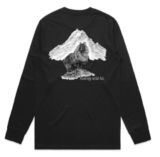 Bull Tahr with Mt Cook Long Sleeve